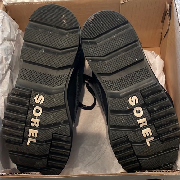 Sorel Black Waterproof Boots - Picture 7 of 9